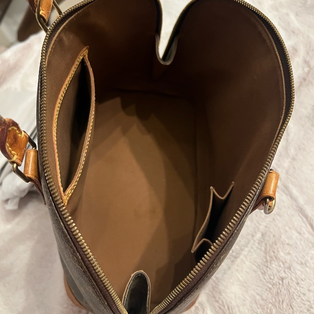Louis Vuitton Alma bag AUTHENTIC - Picture 5 of 16
